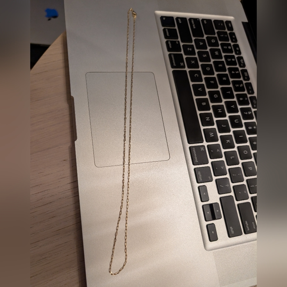 Micro Paperclip 18k gold plated chain